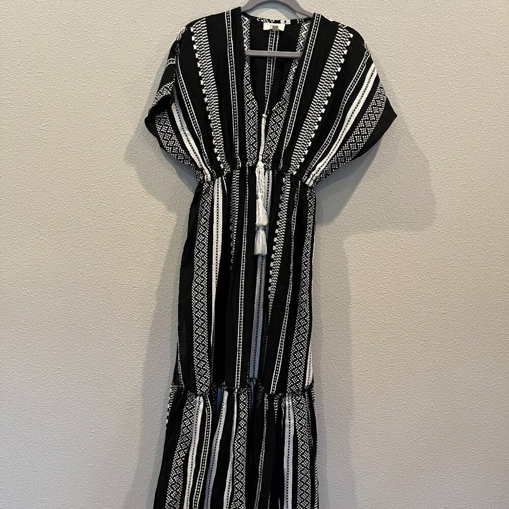 Elan Brand Maxi Dress.  New without tags